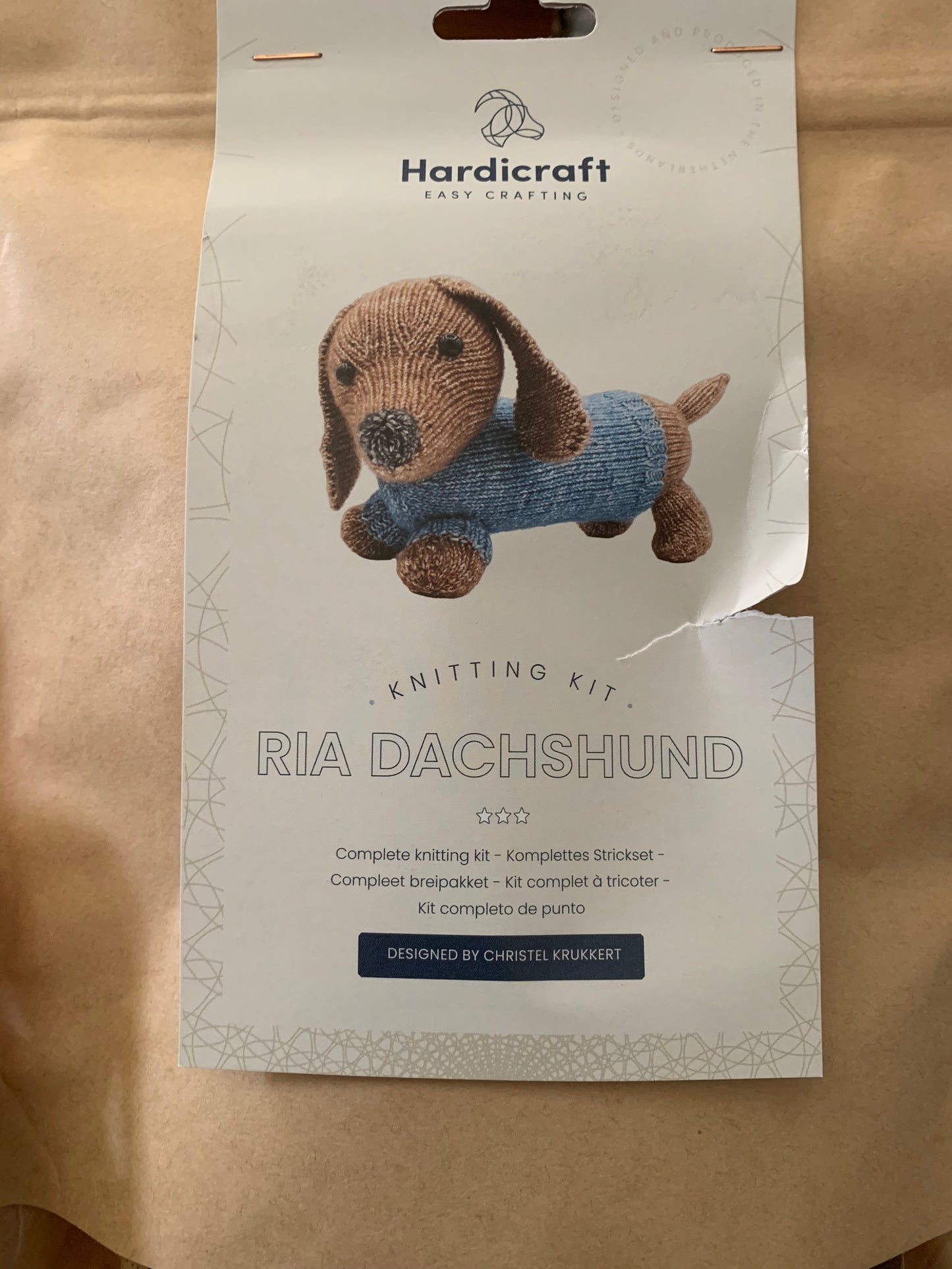Hardicraft Knitting Kit - Ria Dachshund
