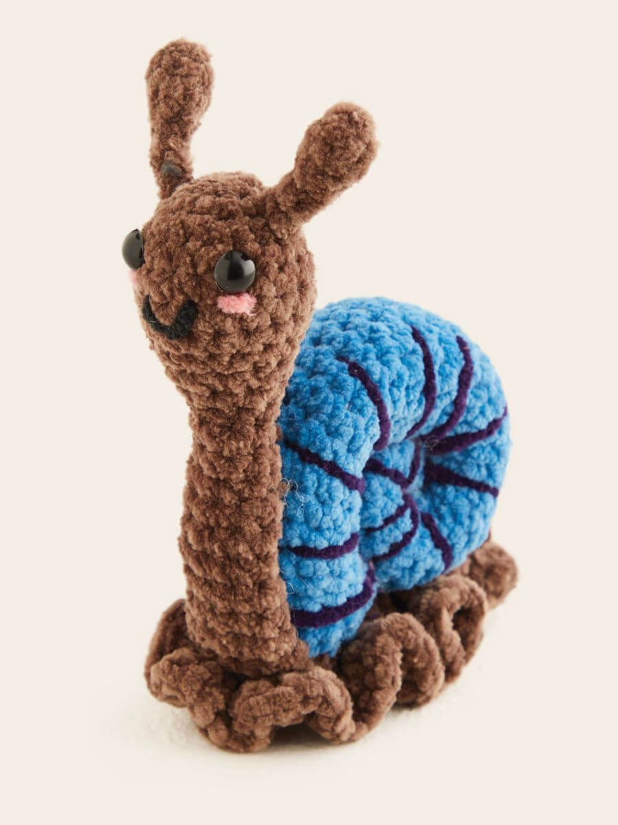 DMC Happy Chenille Book 5 - Garden Friends